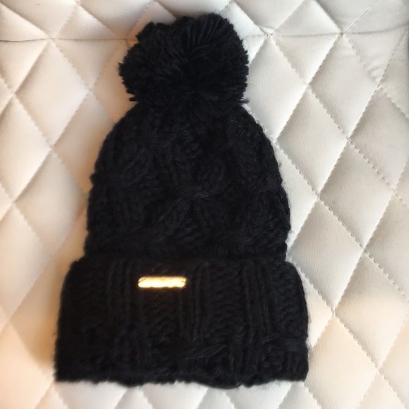 bebe Beanie